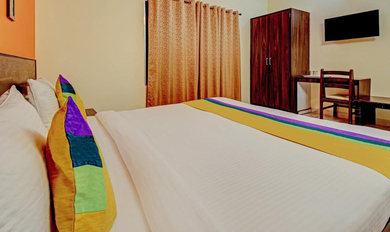 Itsy Hotels Royal Monarch ゴーラクプル エクステリア 写真