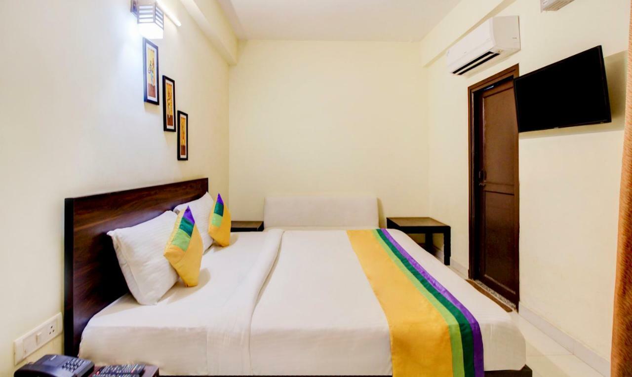 Itsy Hotels Royal Monarch ゴーラクプル エクステリア 写真